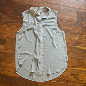 J. Jill Blue & White fine stripe  Sleeveless very lightweight top made in India